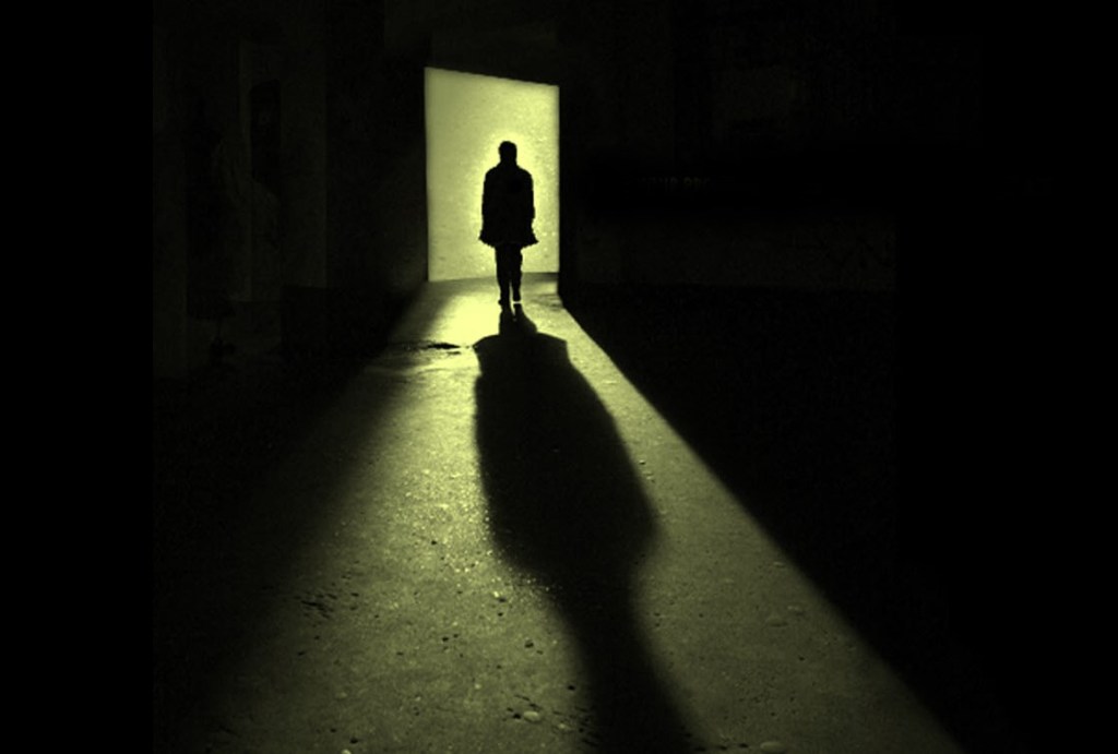 don Marco Pozza”Chi non fa luce è pregato di non fare&nbsp;ombra”