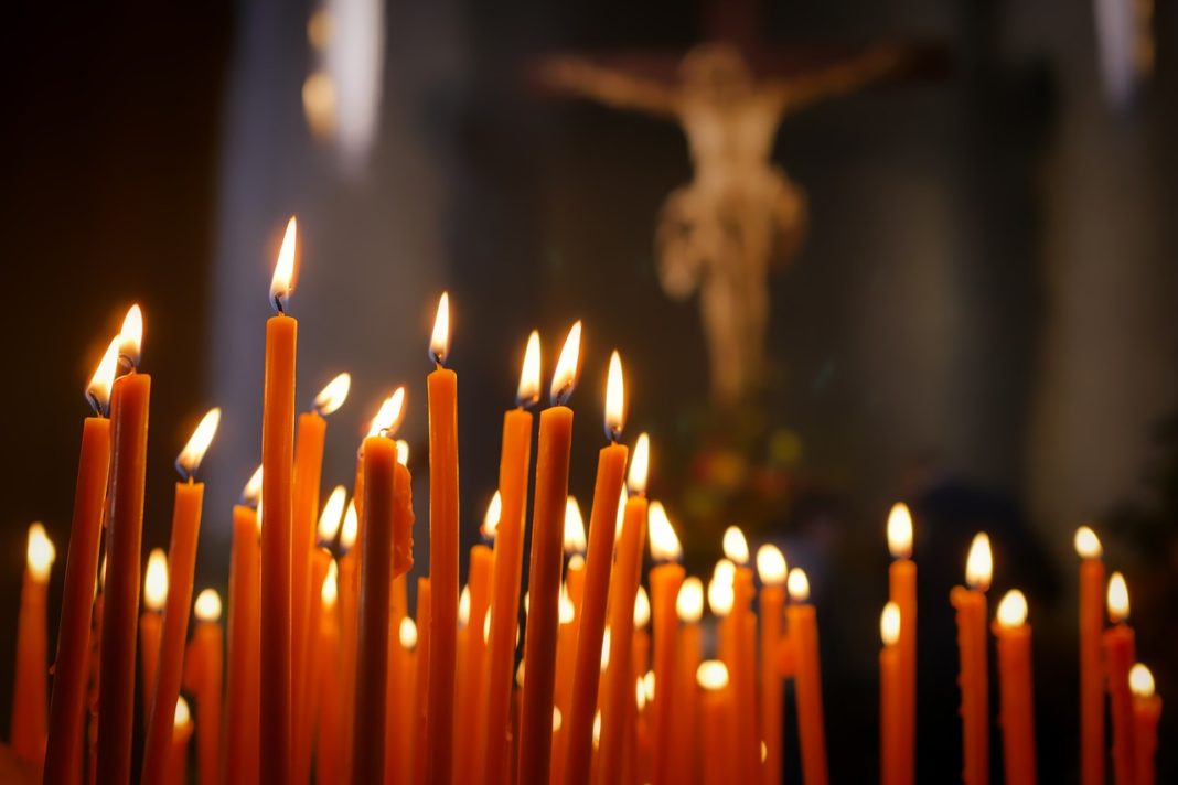 DAL «COMMENTO SUI SALMI» DI SANT’AGOSTINO,”GESÙ CRISTO PREGA PER NOI, PREGA IN NOI, È PREGATO DA NOI”