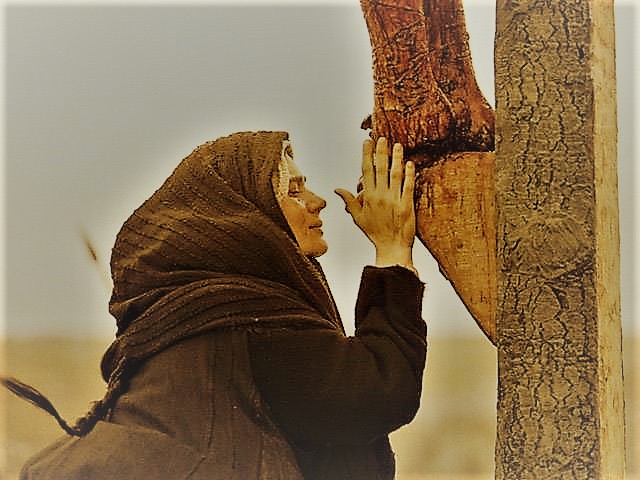 Mons.Nunzio Galantino”Anche noi ai piedi della&nbsp;croce”