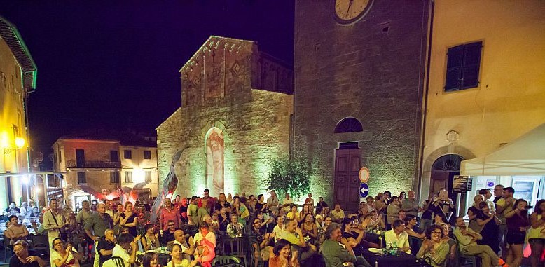 #PANEQUOTIDIANO«ANDATE ORA AI CROCICCHI DELLE STRADE E TUTTI QUELLI CHE TROVERETE, CHIAMATELI ALLE NOZZE»