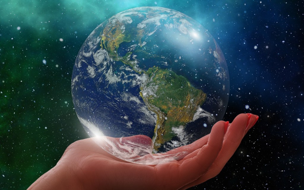 mons.Roberto Brunelli “Ogni persona è un mondo mai del tutto esplorato”