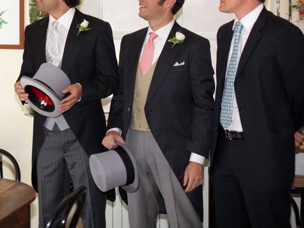 padre Ermes Ronchi”L’abito nuziale? Veste il cuore non la&nbsp;pelle”