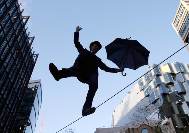 P. Gaetano Piccolo S.J. “Equilibristi sul filo della&nbsp;vita”