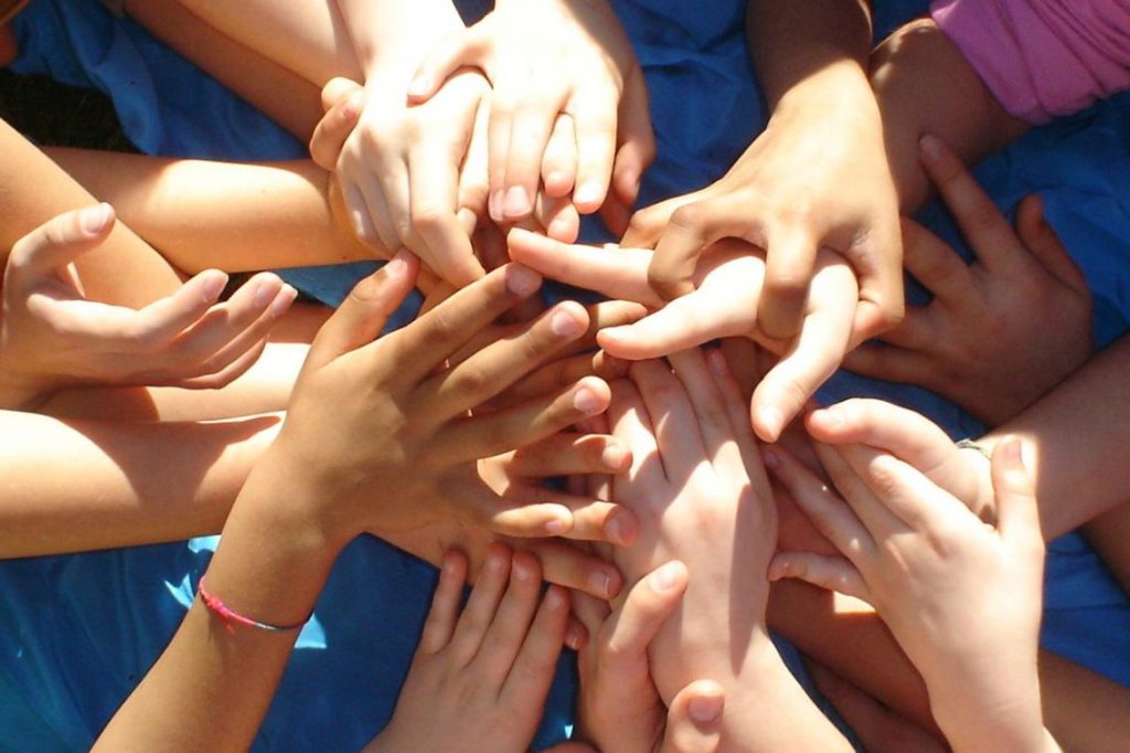 Derno Giorgetti “AMARE SUL SERIO SIGNIFICA NON CHIACCHIERE, MA&nbsp;FATTI”