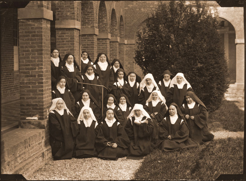 Mons.Francesco Follo Lectio “L’amore è dare tutto, è donare se stessi (S. Teresa di Lisieux)”