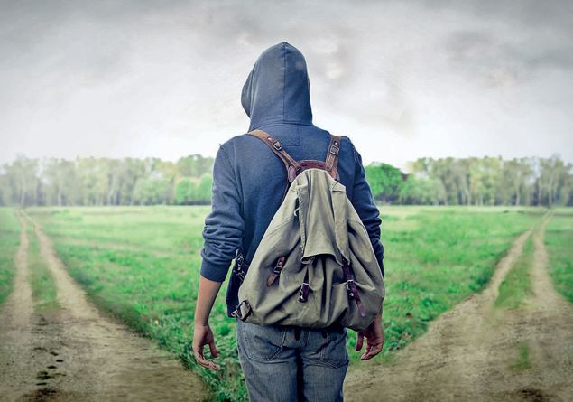 don Marco Pozza “I saldi non fanno la felicità”