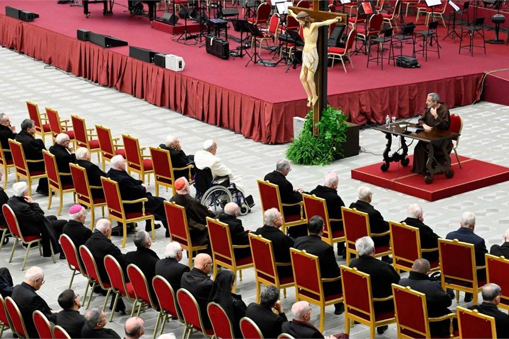 Padre Roberto Pasolini «Sciogliere le rigidità del cuore per incamminarsi verso il Natale»