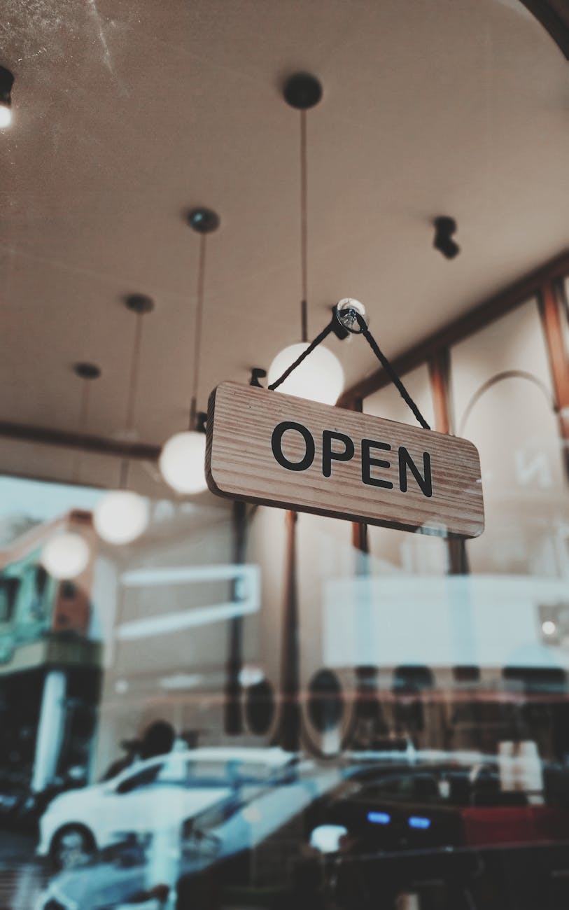 DA «SCIENTIA CRUCIS» DI SANTA TERESA BENEDETTA DELLA CROCE, EDITH STEIN,”AI CREDENTI IN CRISTO CROCIFISSO VIENE APERTA LA PORTA DELLA&nbsp;VITA”